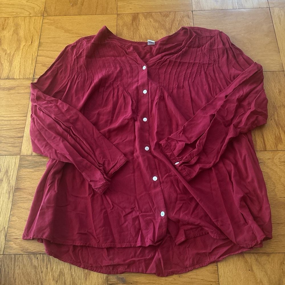 Old Navy Red 3/4 Sleeve Button Down Shirt
